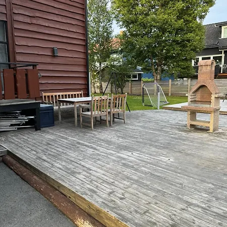 Daire Very Centrally Located With Free Parking Tromsø