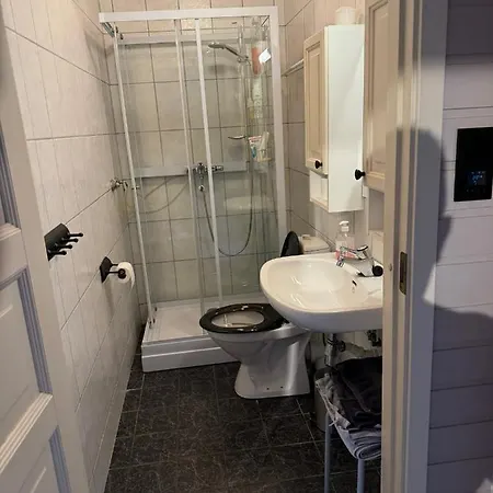 Very Centrally Located With Free Parking Apartment *