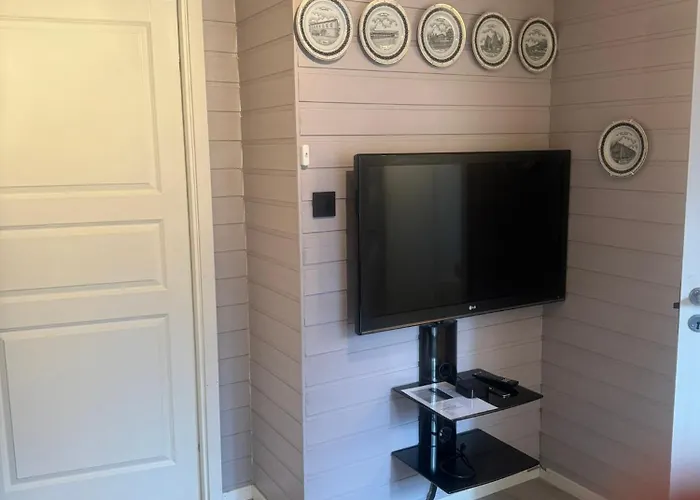 Very Centrally Located With Free Parking Apartamento *